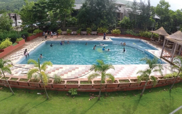 Mohili Meadows Resort