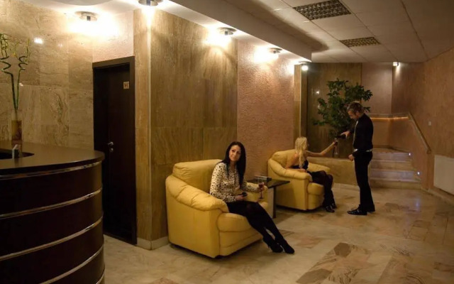 Larissa Hotel