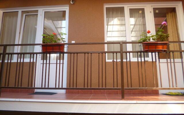Amaliya Guest House