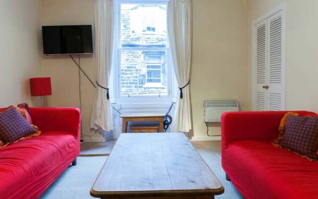 1 Bedroom Flat In City Centre