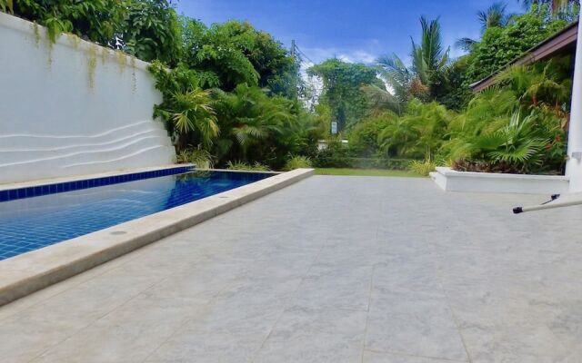 3 Bedroom Private Pool Villa Flora