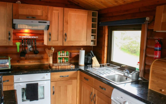Highand Lodges 28024