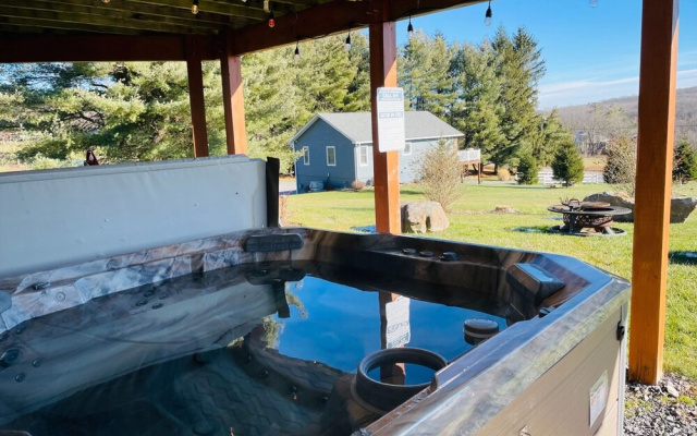 3 Bears Lodge by Taylor Made Deep Creek