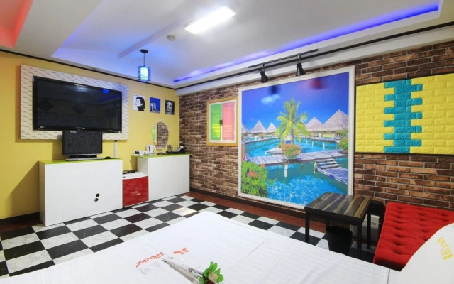 Gwangju Chungjangro Jasmine