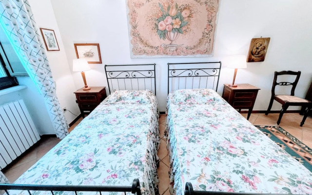 Casetta - Sleeps 5 With Aircon, Wifi, Pool and Astounding Views