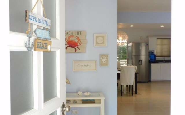 Villa Caracol ideal families