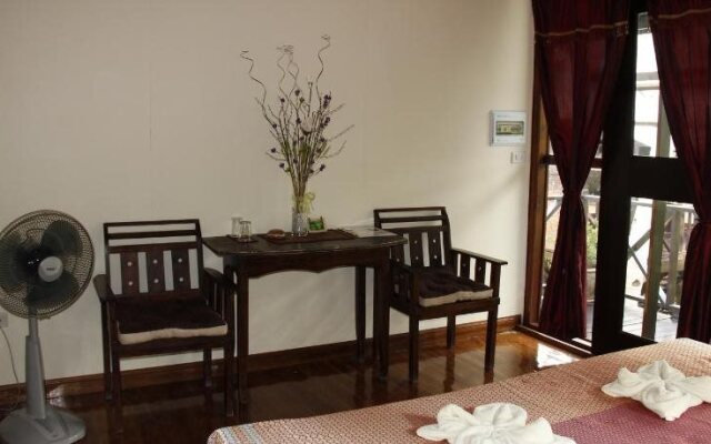 Fruit Tree Lodge