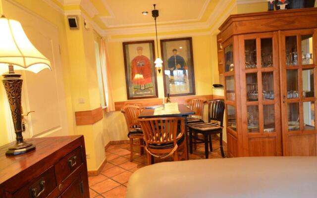 Eck-Reethaus-Sturmhaube