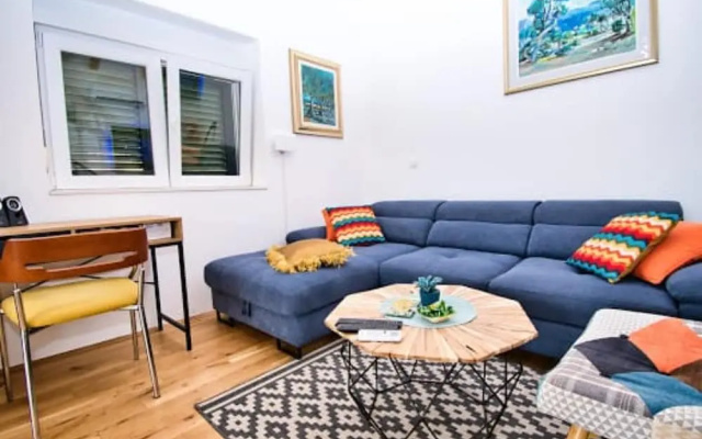 Beach House Calendula