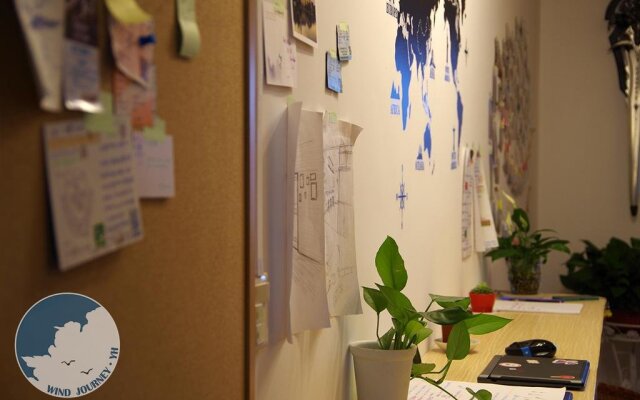Fengzhi Lvren Hostel