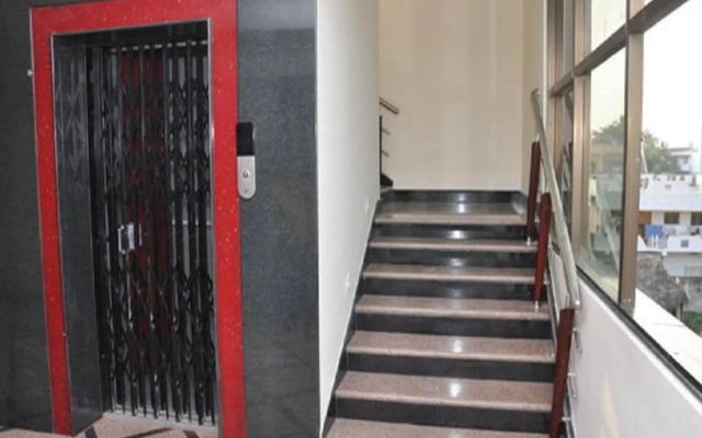 Hotel Adithya Central