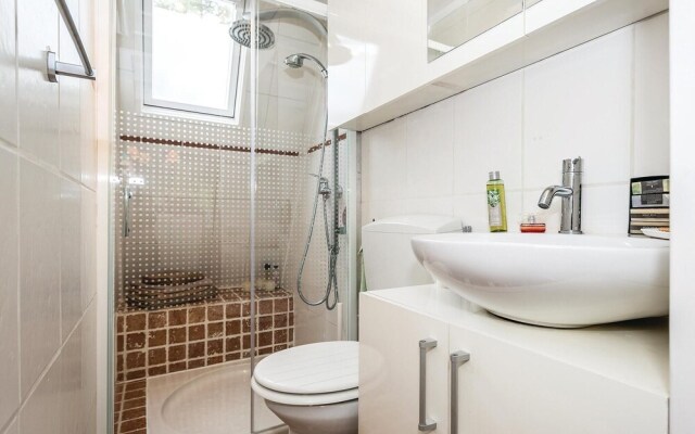 Amazing Home in Rekem-lanaken With 2 Bedrooms and Wifi