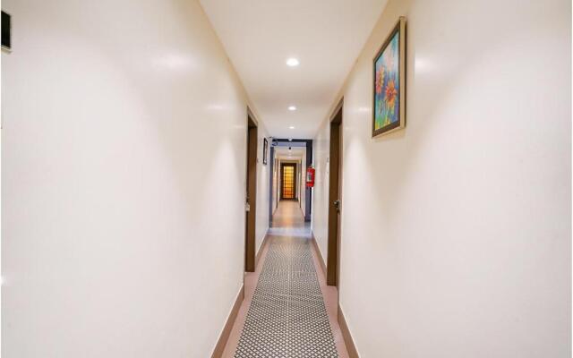 Fabhotel Gargi Deluxe