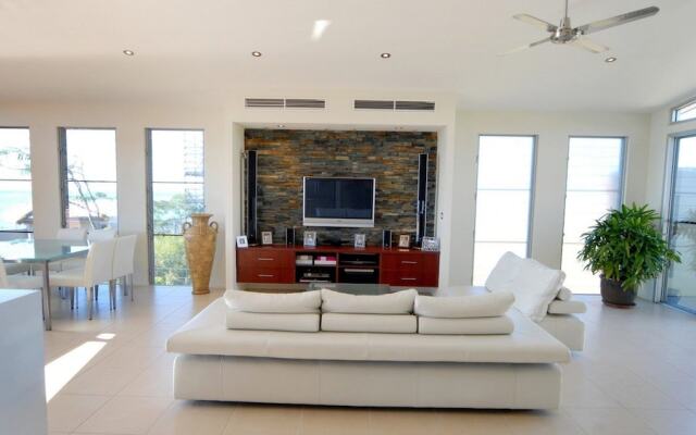 Whitsunday Views - Airlie Beach