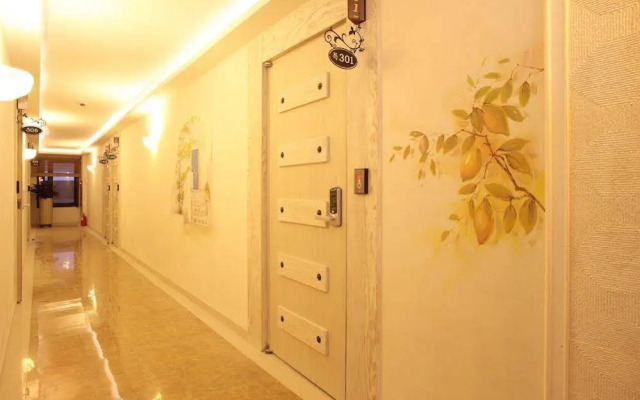 Art 1 Hotel