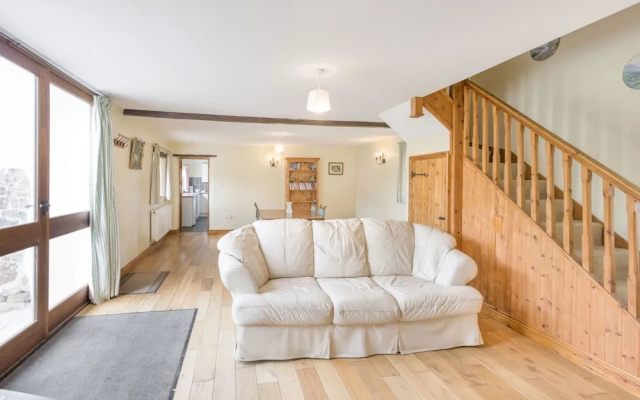 Groves Fishleigh