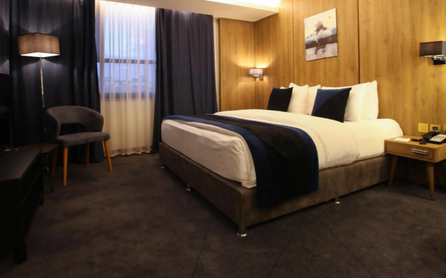 Monarch Hotel Amman