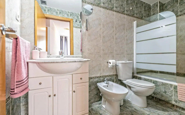 Cálido apartamento con piscina en Barcelona