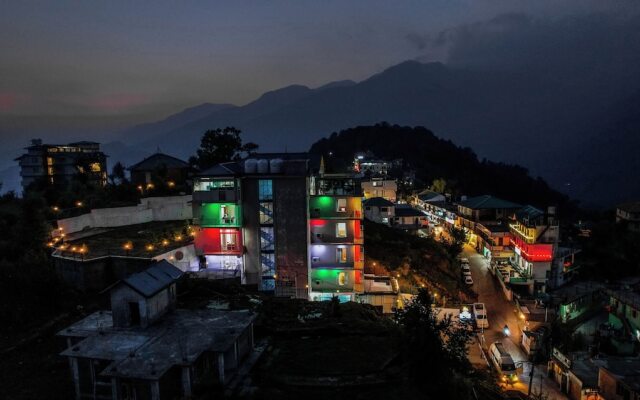 Aliza Inn and Suites