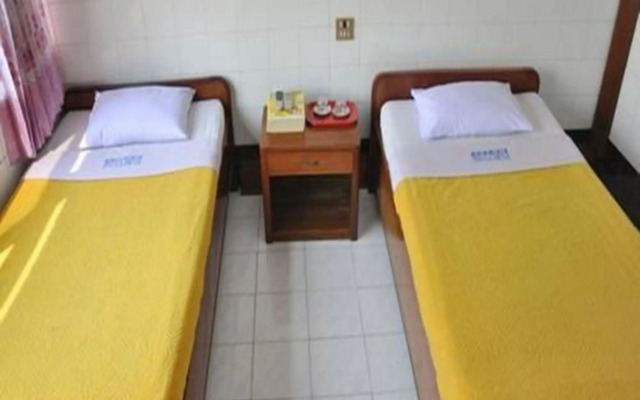Fortune Hotel