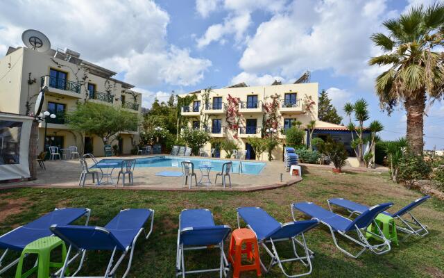 Mylos Apartments