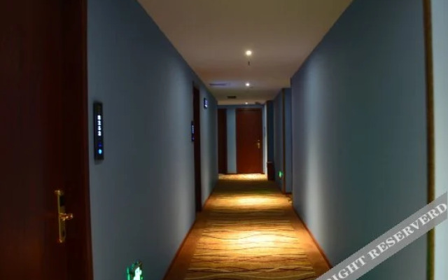 Yinghuang Hotel