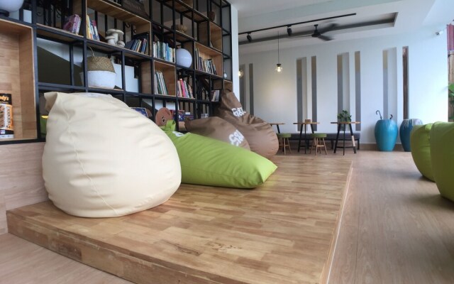 Cozycloud Backpackers Hostel