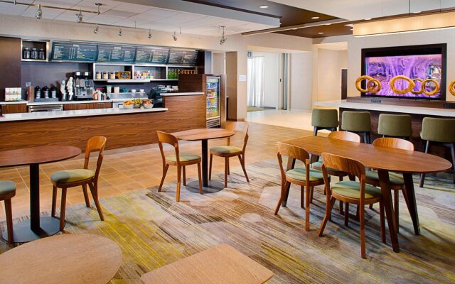 Courtyard by Marriott Dallas Carrollton