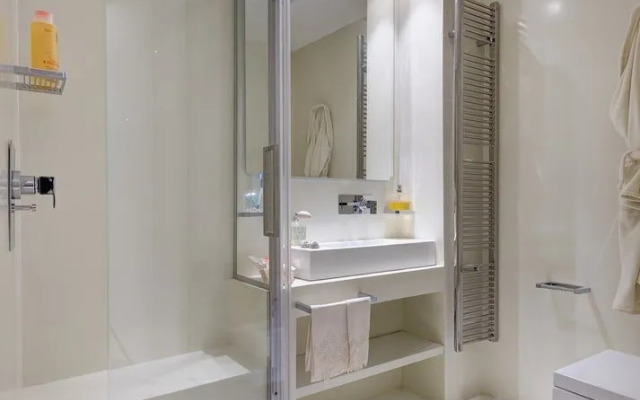 Domus Domitia Luxury House