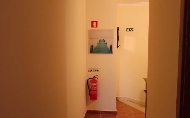 Baluarte Citadino-Baleal Beach Lodge