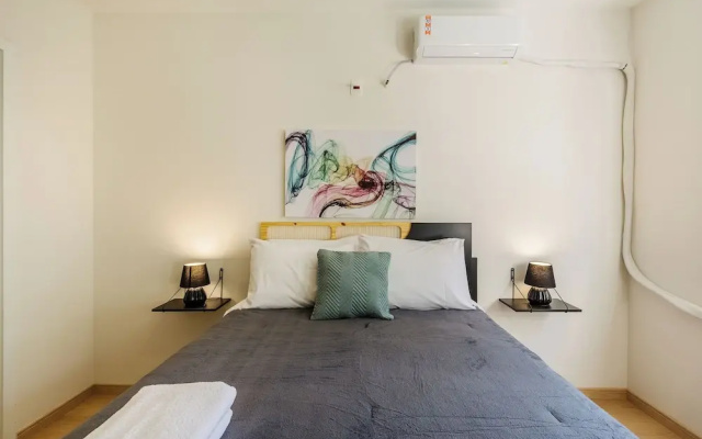 Cozy and Well-located Apartment in POA - Rfa303