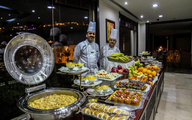 Petra Moon Hotel