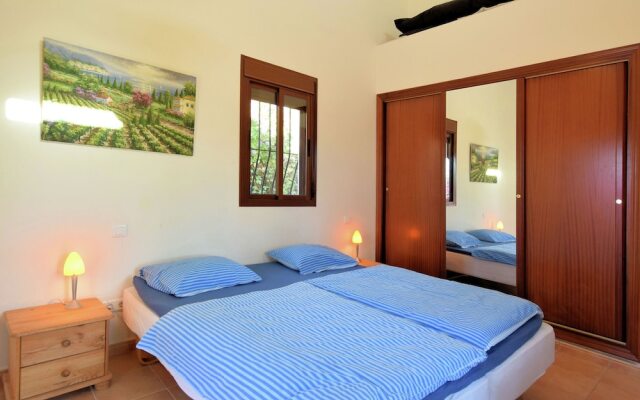 Comfortable Luxury Villa with Private Swimming Pool