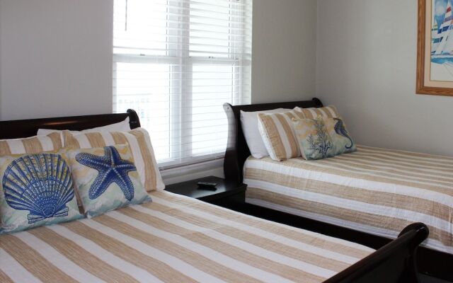 Whar305x 2 Bedroom Condo