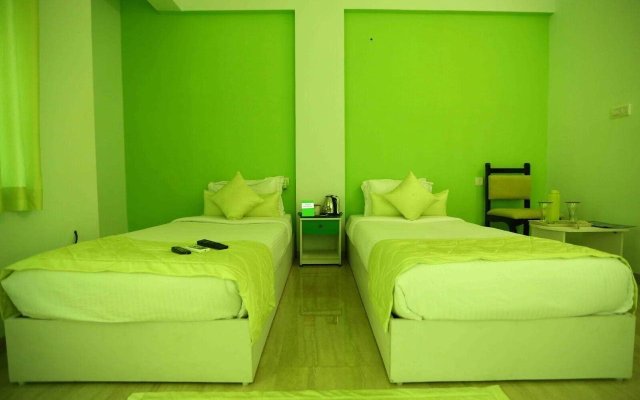 Green Tree Service Apartment by FabHotel