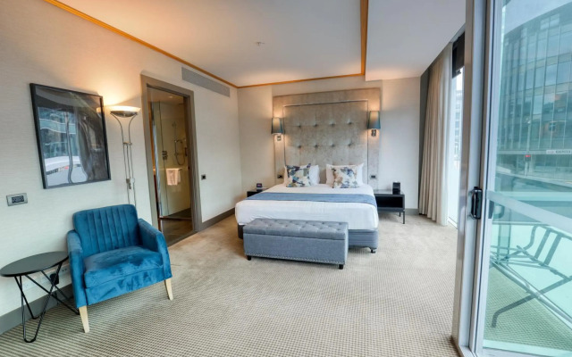 Marsden Viaduct Hotel