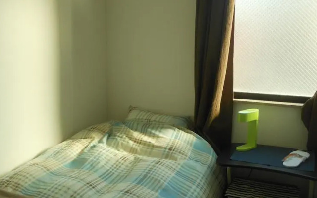 Momotaro International House