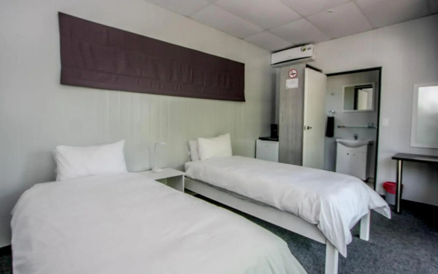 Sleepover Kruger Gate