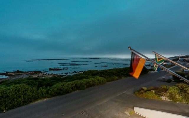 Franskraal Bed & Breakfast