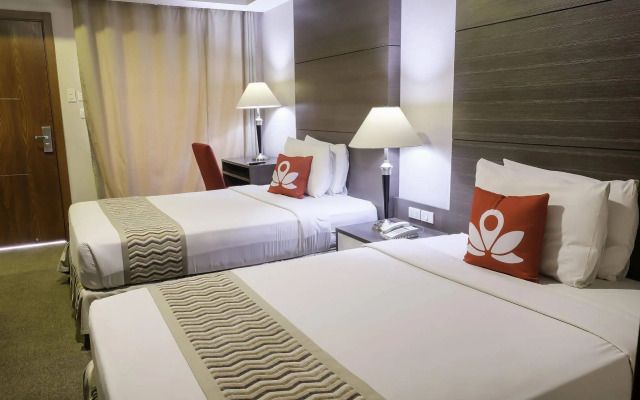 ZEN Rooms Zobel Roxas Street Makati