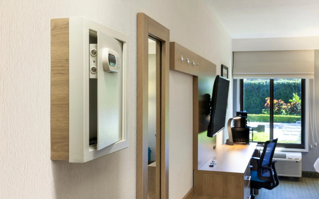 Holiday Inn Express San Jose Costa Rica Airport by IHG