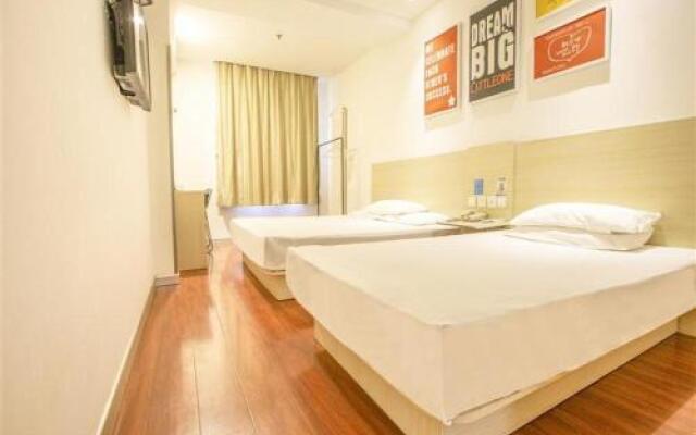 Hanting Express Shenyang Middle Street Henglong Plaza