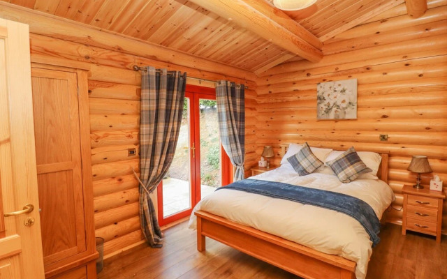 Maple Lodge