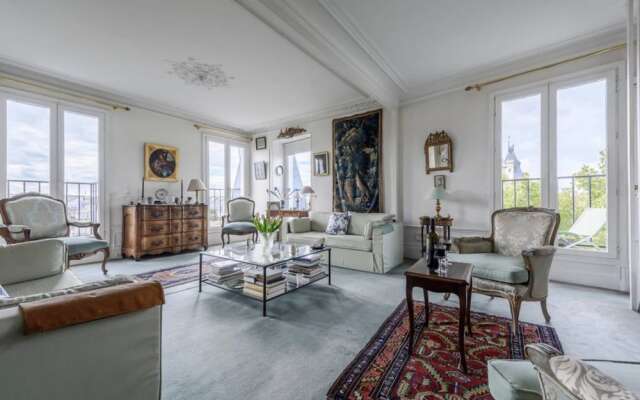 Luxury Apartment on the Ile de la Cité