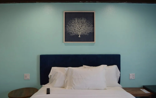 Calafia Inn