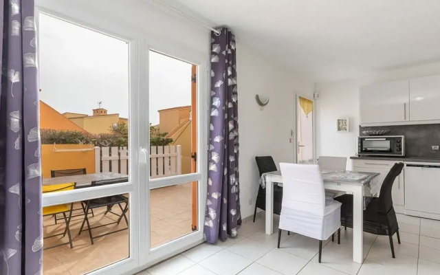 Stylish Stay by the Sea