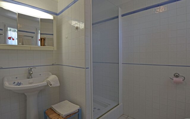 Beautiful Holiday House With Airco and Private Pool Near Uzès