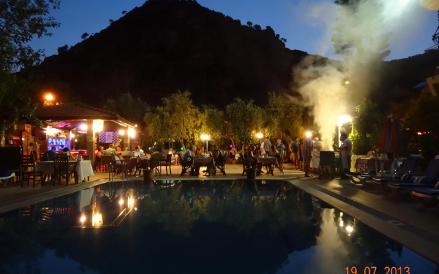 Taner Otel