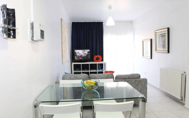 The Palms Hotel Apartments
