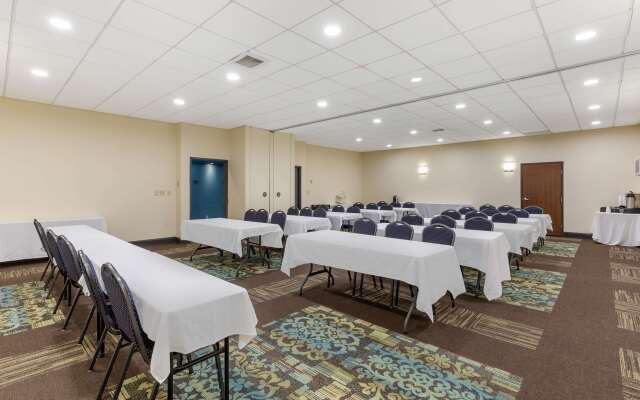 Best Western St. Louis Inn